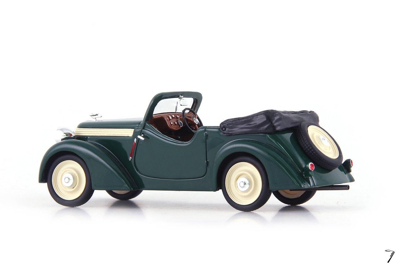 Jawa . Minor 600 Cabriolet Vert - Tchcoslovaquie 1/43