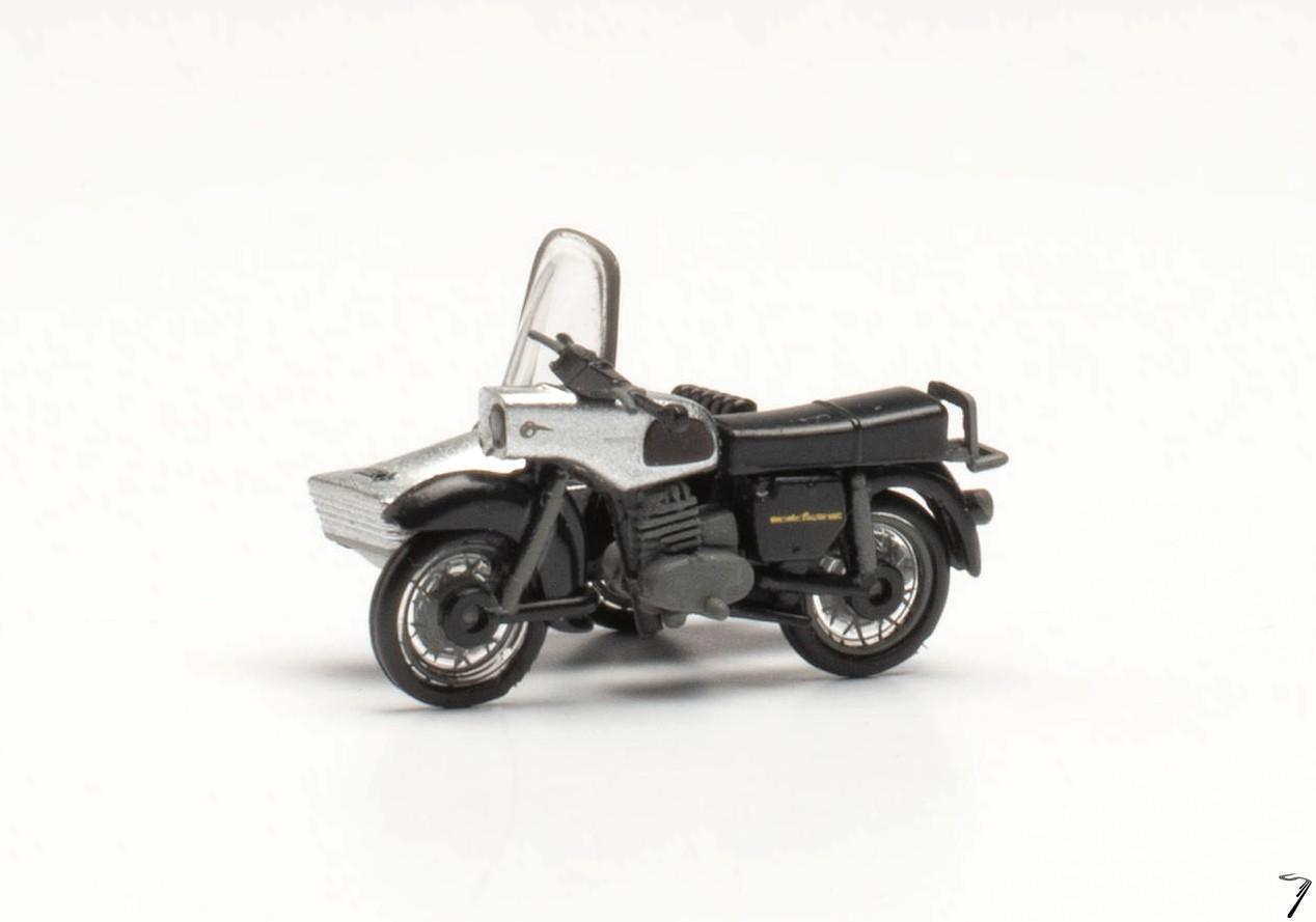 Divers MZ 250 Side-car argent / noir  1/87