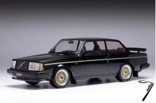 Volvo . Turbo Custom Noire 1/18