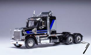 Freightliner . Noir / gris 1/43