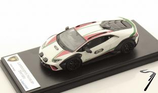 Lamborghini Huracan Sterrato Italian Livery Doha Lounge Sterrato Italian Livery Doha Lounge 1/43