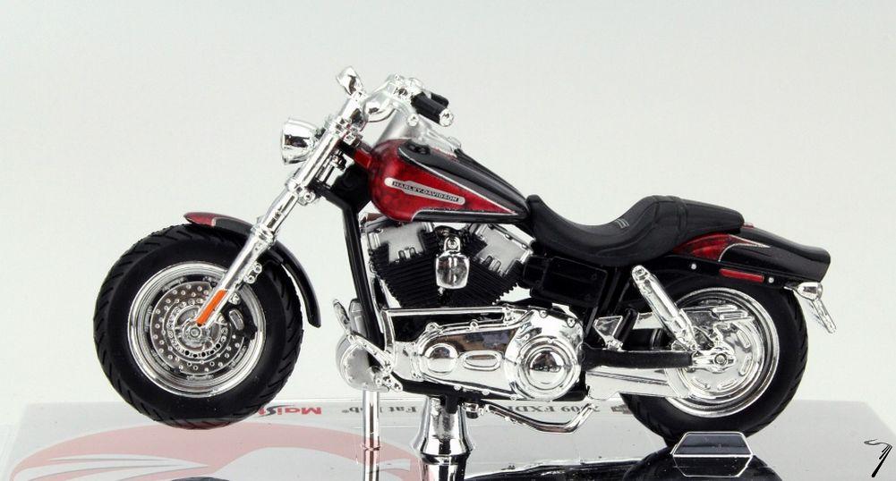 Harley Davidson FXDFSE CVO Fat Bob  1/18