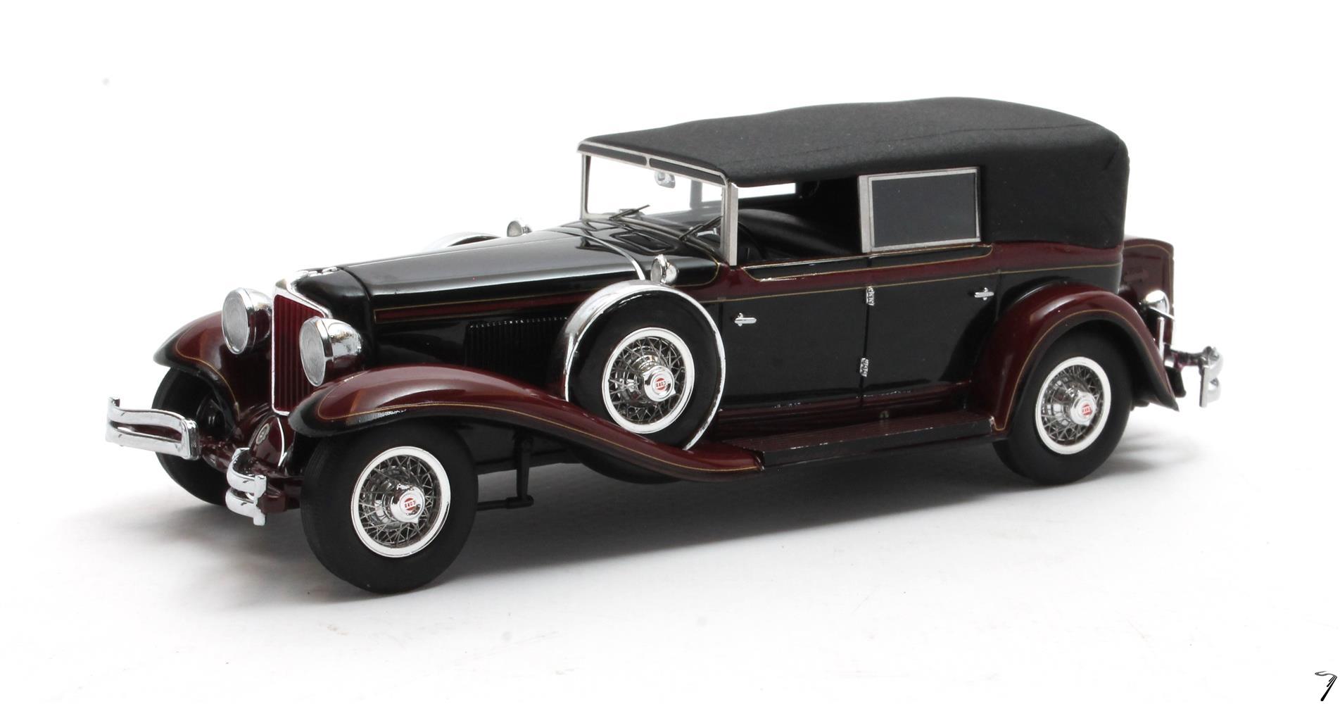 Cord . L-29 Phaeton Sedan Noire ferme 1/43