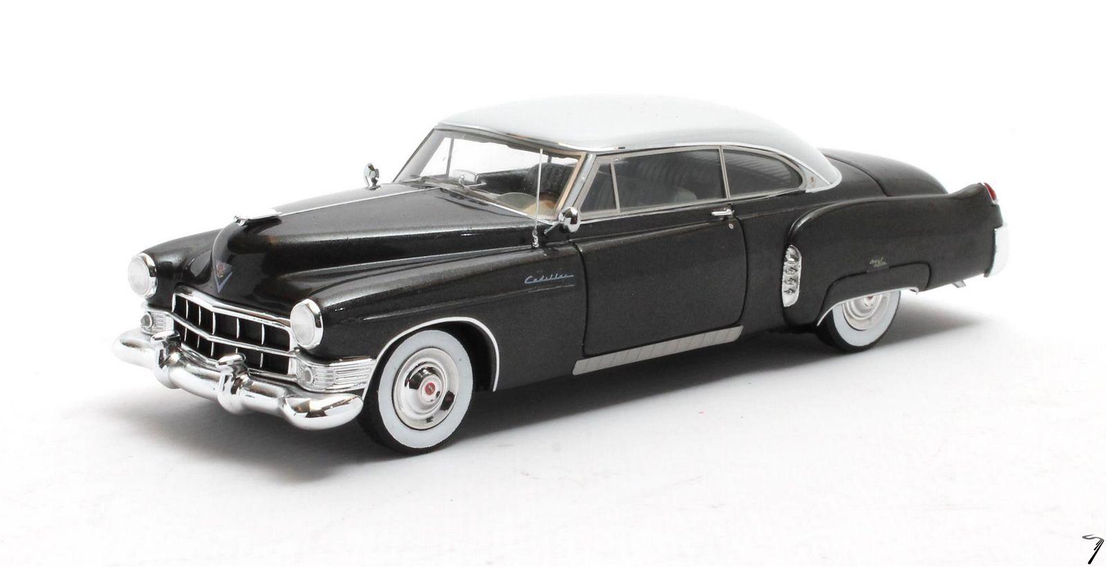 Cadillac . Coup Show Car argent - Edition limite  100 pices 1/43