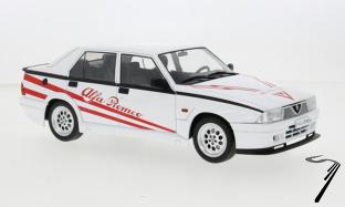 Alfa Romeo 75 Turbo Evolution Blanche Turbo Evolution Blanche 1/18