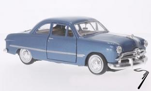 Ford . coup bleu mtallis 1/24