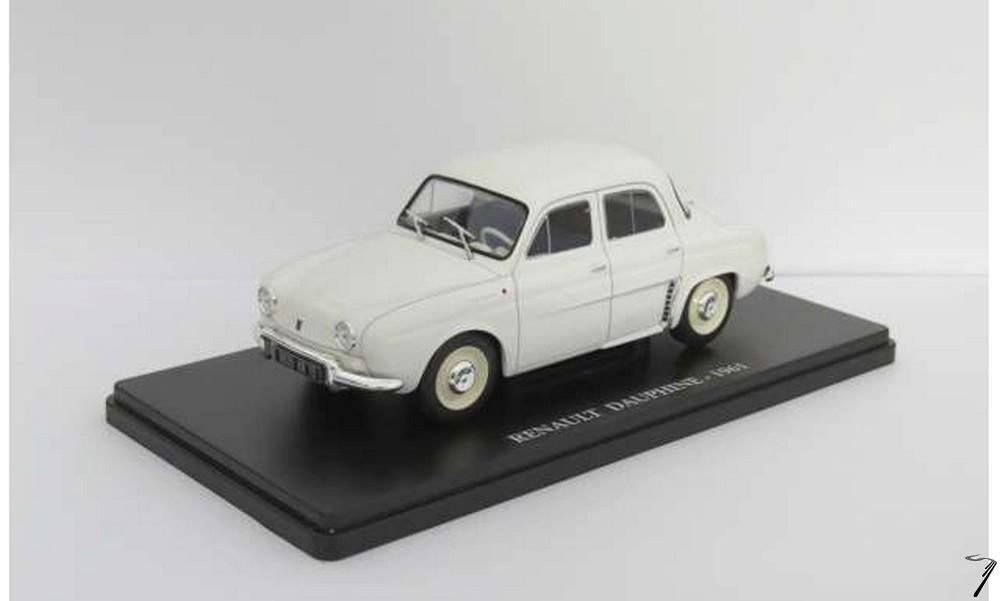 Renault . Blanche - Sans boite vitrine 1/24