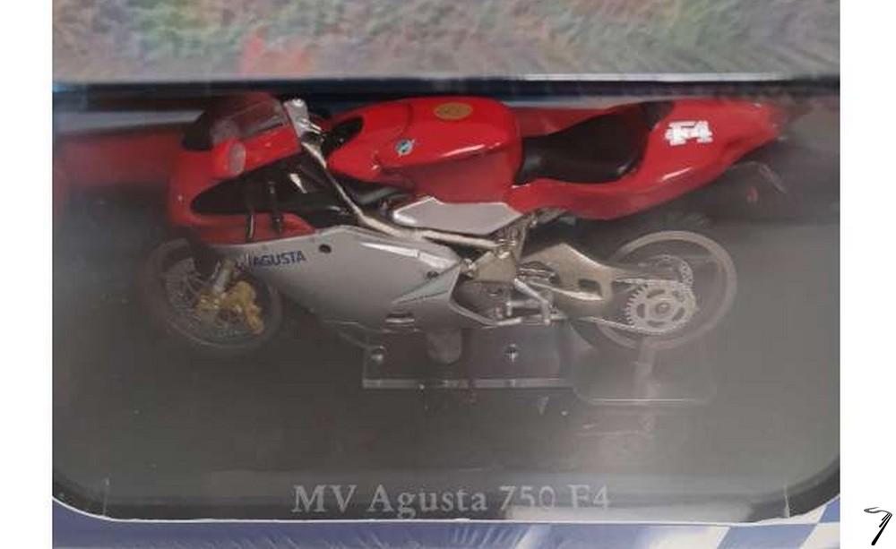 MV Agusta 750 F4 Argent / Rouge  1/24