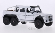 Mercedes . G 63 6x6 blanc 1/24