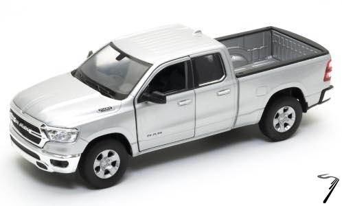 Dodge . 1500 argent 1/24