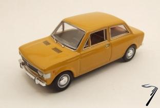 Fiat . 2 Portes Jaune 1/43