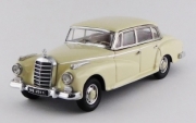 Mercedes . L beige Adenauer 1/43