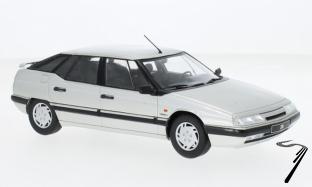 Citroen . argent 1/24