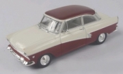 Ford . 17M (P2) rouge/blanc 1/43